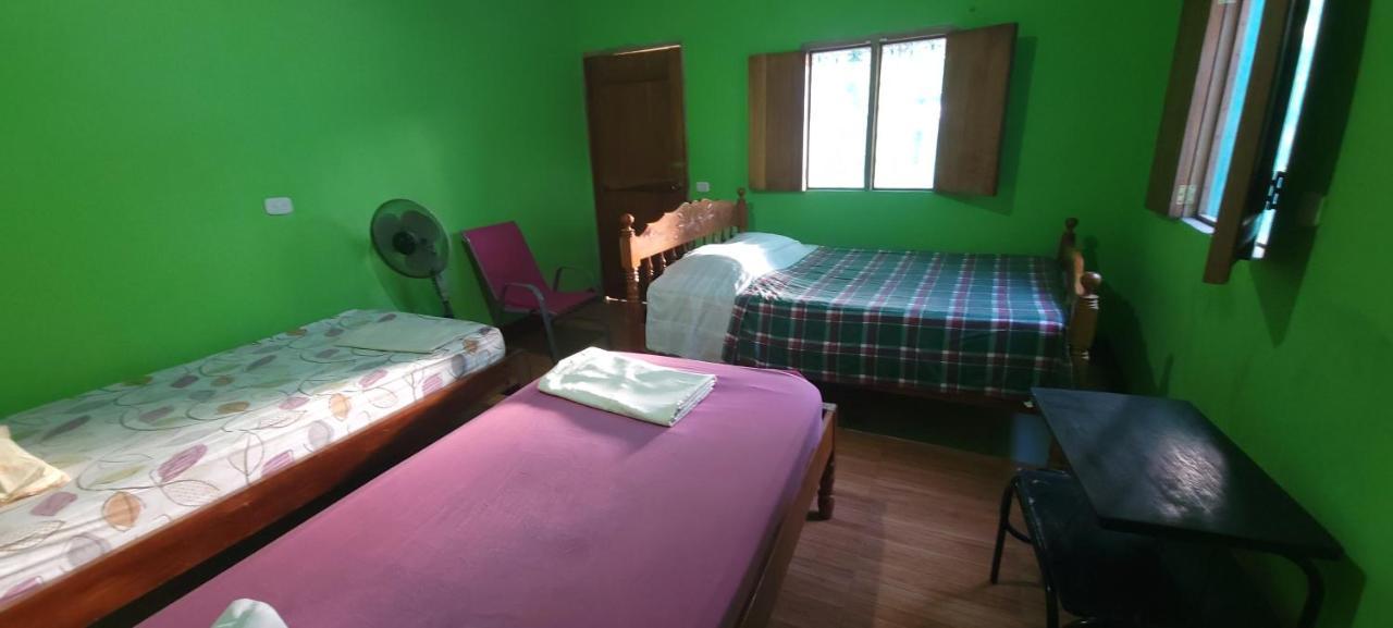 Hostal Maria Rivas Exterior photo